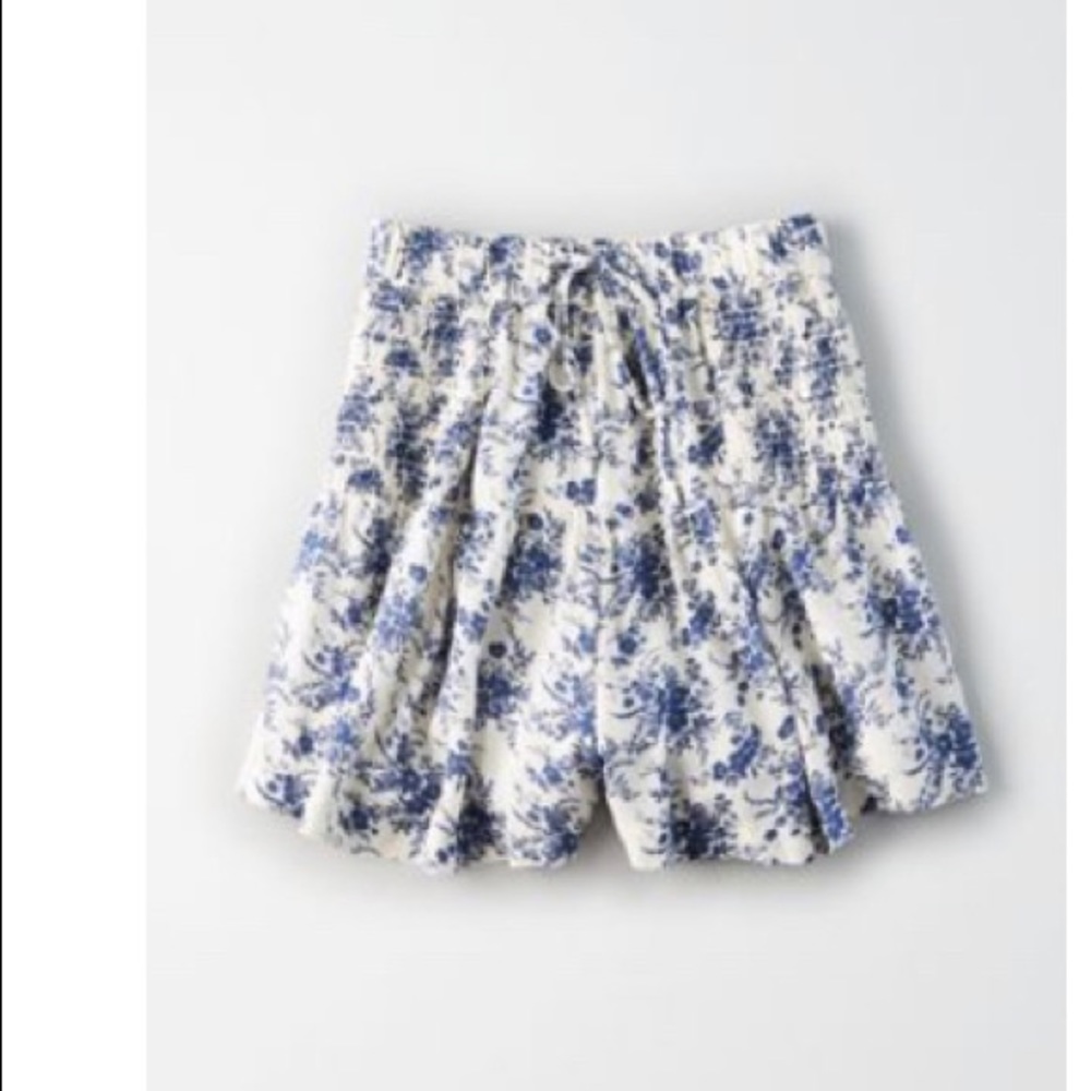 NWOT AE high waisted smock side shorts